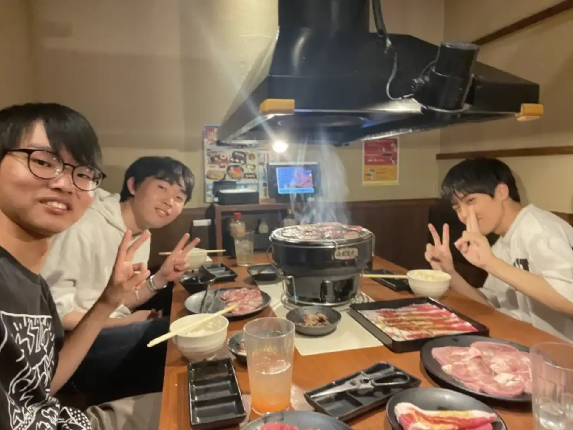 F768EA62-787E-45DF-8635-18FF0F18776E_1_105_c.jpeg (309.4 kB)
